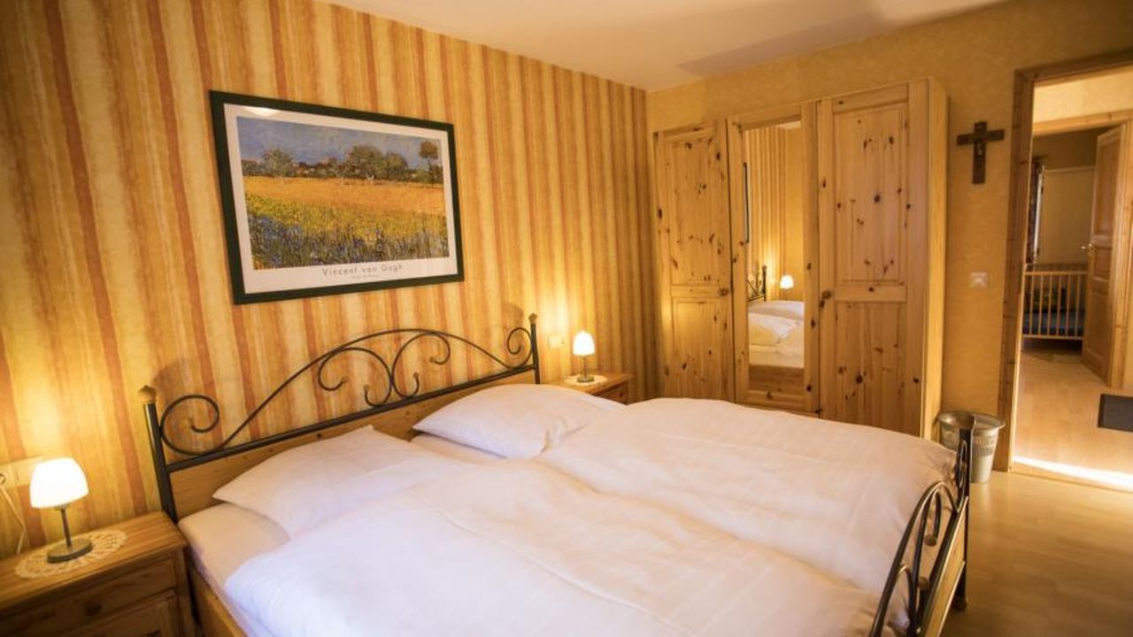 Gerwenshof, Familie Schmidt - Ferienwohnung Ahornstube - Niedersorpe Schmallenberger Sauerland Gerwenshof, Familie Schmidt - Ferienwohnung Ahornstube - Niedersorpe Schmallenberger Sauerland